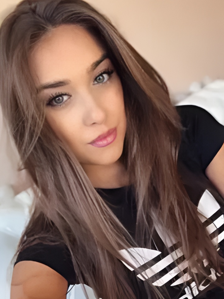 Индивидуалка Аврора, доступна для личного знакомства от 3000 руб