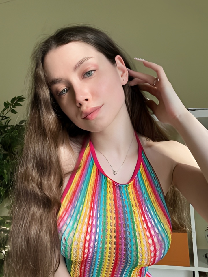 Елизавета привлекальеная девушка из Пестово цена от 2000 руб