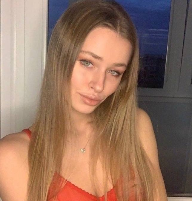 Лада привлекальеная девушка из Пестово цена от 3000 руб