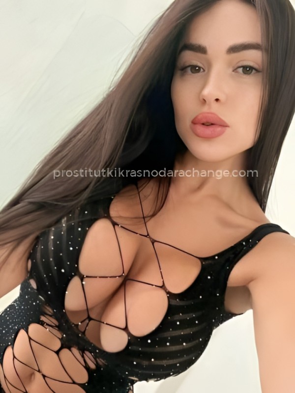 Елена привлекательная девушка из Пестово цена от 5000 руб