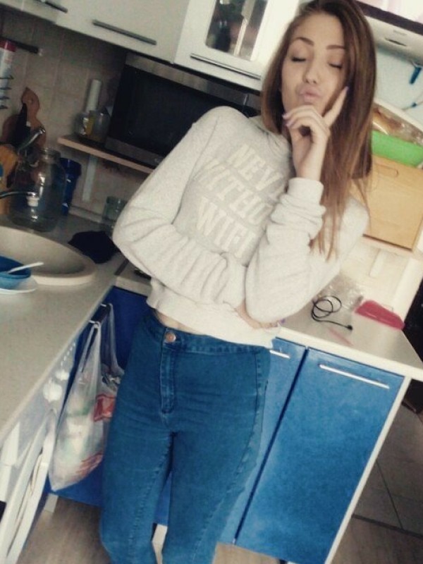 Ольга привлекательная девушка из Пестово цена от 3500 руб