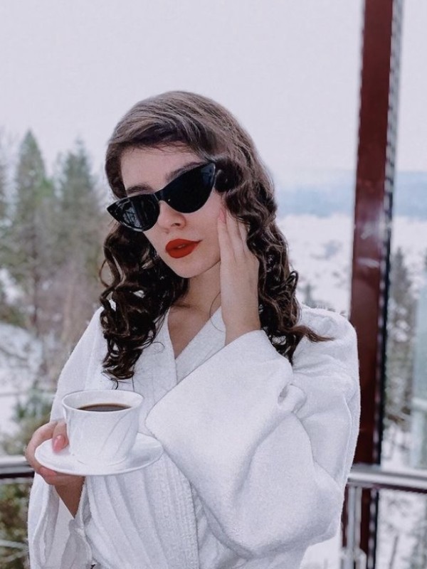 🎥 Людка привлекательная девушка из Пестово цена от 4000 руб